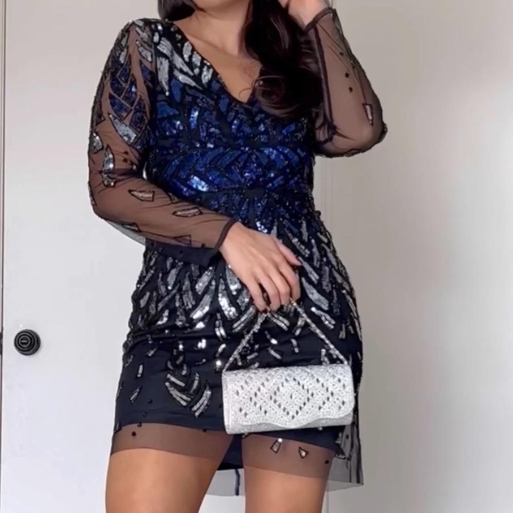 Sequins Evening Dress. Size 6